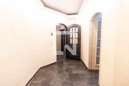 Casa para alugar com 220m², 3 quartos e 3 vagasSala de estar