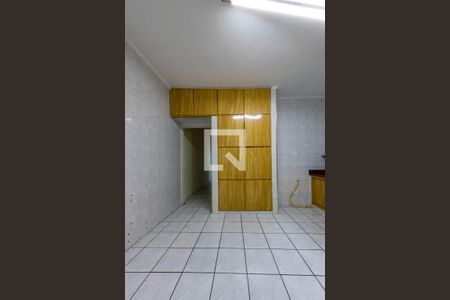 Casa à venda com 140m², 2 quartos e 2 vagas Casa à venda com 140m², 2 quartos e 2 vagasCozinha