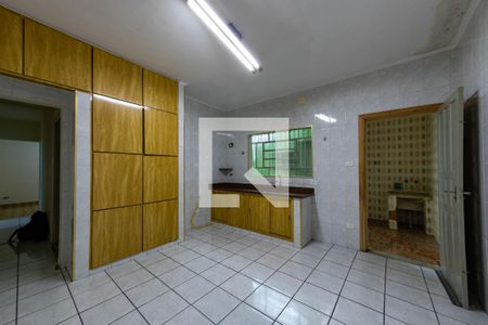 Casa à venda com 140m², 2 quartos e 2 vagas Casa à venda com 140m², 2 quartos e 2 vagasCozinha