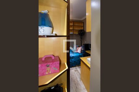 Casa à venda com 300m², 3 quartos e 3 vagas Casa à venda com 300m², 3 quartos e 3 vagasQuarto 2