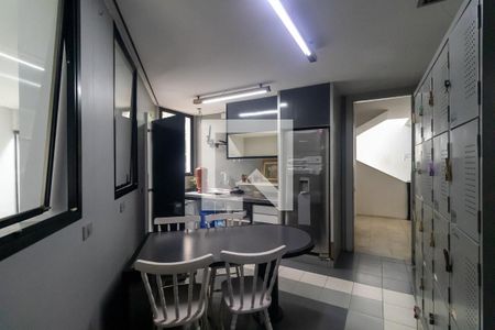 Casa à venda com 700m², 4 quartos e 4 vagas Casa à venda com 700m², 4 quartos e 4 vagasCopa