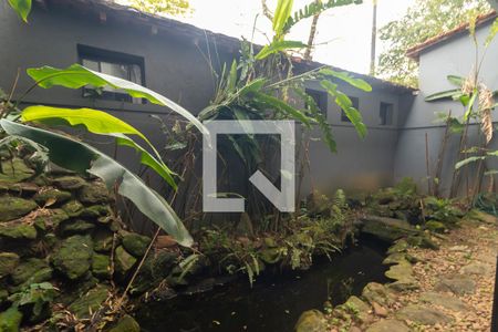 Casa à venda com 700m², 4 quartos e 4 vagas Casa à venda com 700m², 4 quartos e 4 vagasJardim de Inverno