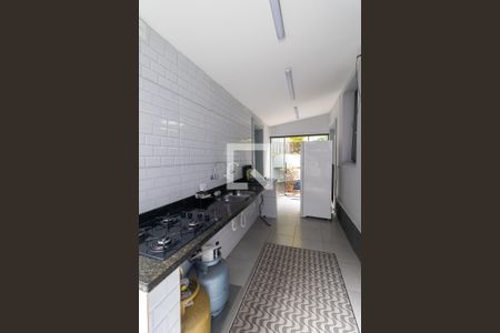 Casa à venda com 700m², 4 quartos e 4 vagas Casa à venda com 700m², 4 quartos e 4 vagasCozinha