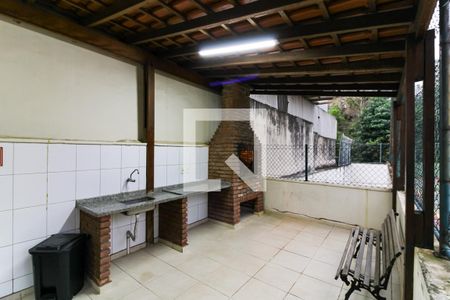 Apartamento para alugar com 70m², 2 quartos e 1 vaga Apartamento para alugar com 70m², 2 quartos e 1 vagaÁrea comum - Churrasqueira