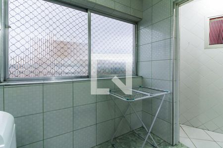 Apartamento para alugar com 70m², 2 quartos e 1 vaga Apartamento para alugar com 70m², 2 quartos e 1 vagaÁrea de Serviço