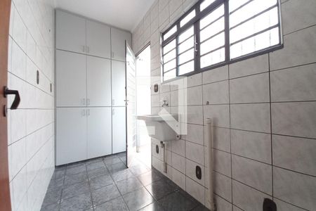 Casa à venda com 150m², 2 quartos e 8 vagasÁrea de Serviço