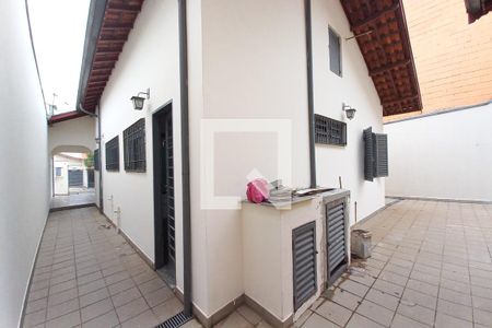 Casa à venda com 150m², 2 quartos e 8 vagasCorredor