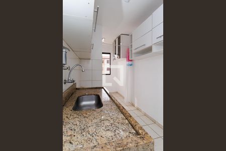 Apartamento à venda com 54m², 2 quartos e sem vagaCozinha