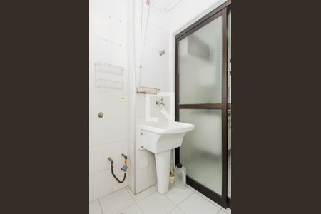Apartamento para alugar com 64m², 3 quartos e 1 vagaÁrea de Serviço