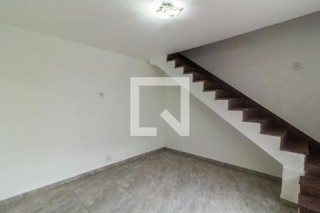 Sala de casa para alugar com 2 quartos, 120m² em Jardim Brasil (zona Norte), São Paulo