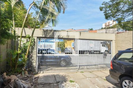Casa à venda com 155m², 4 quartos e 4 vagasGaragem