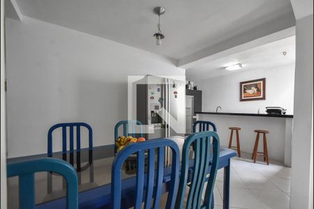 Casa à venda com 155m², 4 quartos e 4 vagasSala de Refeições 