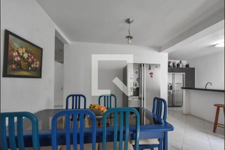 Casa à venda com 155m², 4 quartos e 4 vagasSala de Refeições 