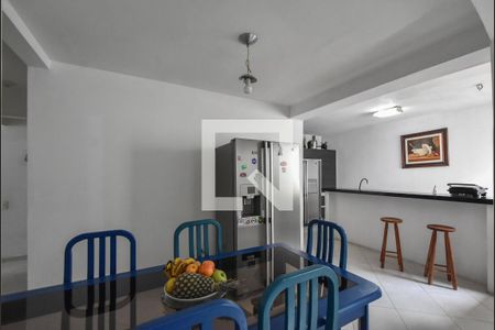 Casa à venda com 155m², 4 quartos e 4 vagasCozinhaQuarto 04