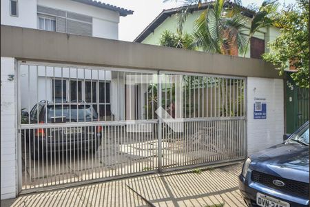 Casa à venda com 155m², 4 quartos e 4 vagasCasa