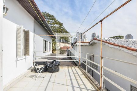 Casa à venda com 155m², 4 quartos e 4 vagasVaranda 