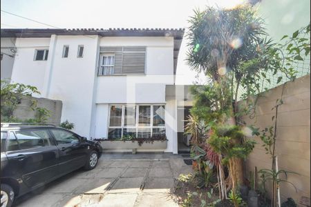 Casa à venda com 155m², 4 quartos e 4 vagasGaragem