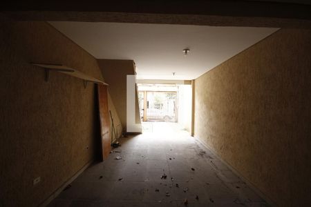 Garagem de casa à venda com 2 quartos, 85m² em Paraíso, São Paulo