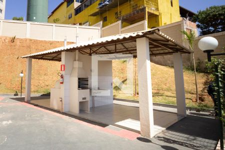 Área comum - Churrasqueira de apartamento para alugar com 2 quartos, 48m² em Milionários (barreiro), Belo Horizonte
