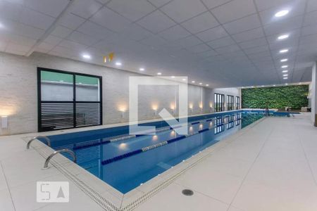 Studio para alugar com 35m², 1 quarto e 1 vaga Studio para alugar com 35m², 1 quarto e 1 vagaÁrea comum - Piscina