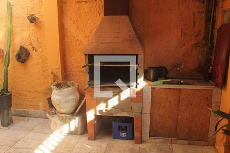 Casa à venda com 150m², 3 quartos e 8 vagasChurrasqueira