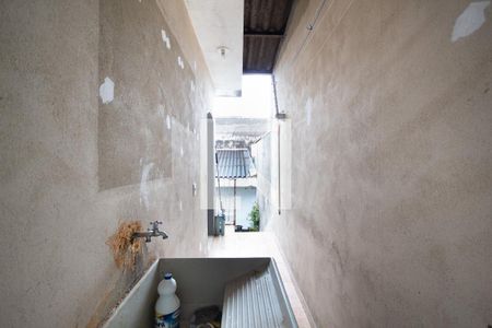 Vista da Sala de casa para alugar com 2 quartos, 50m² em Santo Antônio, Osasco