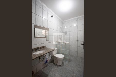 Casa para alugar com 50m², 2 quartos e sem vaga Casa para alugar com 50m², 2 quartos e sem vagaBanheiro