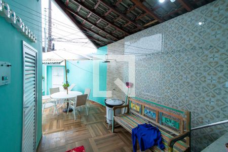 Casa à venda com 400m², 3 quartos e 6 vagasQuintal