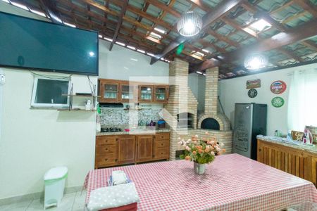 Casa à venda com 400m², 3 quartos e 6 vagasChurrasqueira