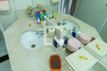 Casa à venda com 400m², 3 quartos e 6 vagasBanheiro 1