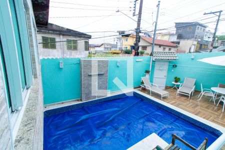 Casa à venda com 400m², 3 quartos e 6 vagasPiscina