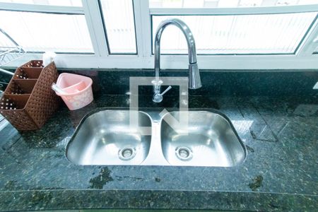 Casa à venda com 400m², 3 quartos e 6 vagasCozinha