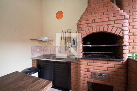 Casa à venda com 200m², 4 quartos e 5 vagasChurrasqueira