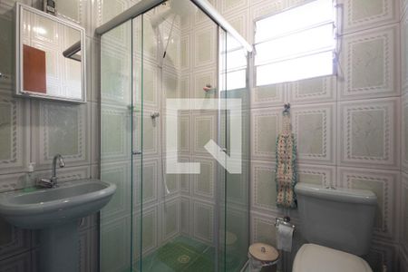 Casa à venda com 200m², 4 quartos e 5 vagasBanheiro de Serviço