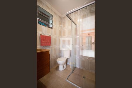 Casa à venda com 200m², 4 quartos e 5 vagasBanheiro da churrasqueira