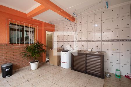 Casa à venda com 200m², 4 quartos e 5 vagasÁrea de Serviço