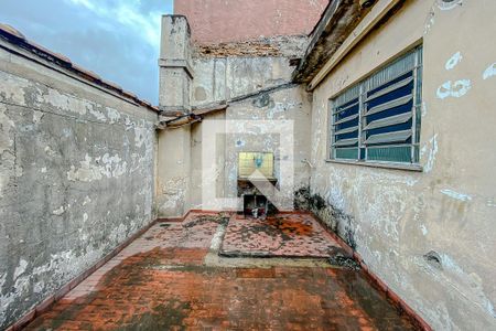 Casa à venda com 235m², 2 quartos e 2 vagasLavanderia