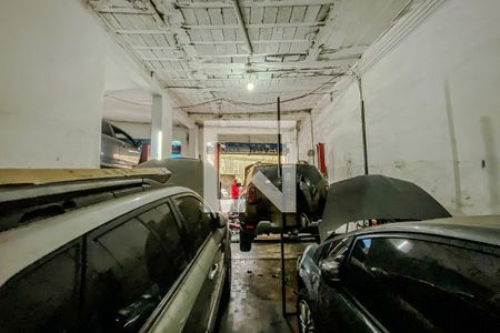 Casa à venda com 235m², 2 quartos e 2 vagasGaragem