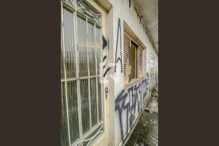 Casa à venda com 235m², 2 quartos e 2 vagasVaranda Sala/quarto