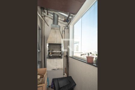 Apartamento à venda com 130m², 2 quartos e 2 vagas Apartamento à venda com 130m², 2 quartos e 2 vagasChurrasqueira