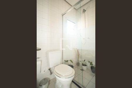 Apartamento à venda com 130m², 2 quartos e 2 vagas Apartamento à venda com 130m², 2 quartos e 2 vagasBanheiro