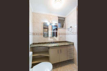 Banheiro social de apartamento à venda com 3 quartos, 96m² em Parque Mandaqui, São Paulo