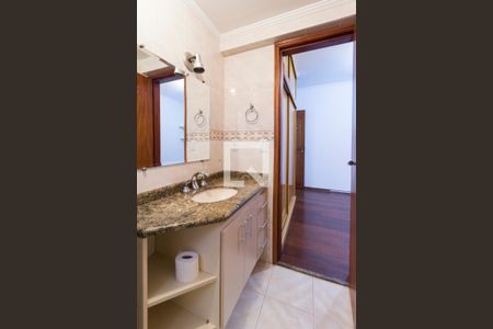 Apartamento para alugar com 96m², 3 quartos e 2 vagasBanheiro Quarto 1