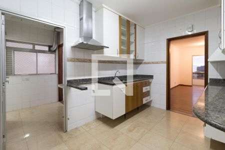 Apartamento para alugar com 96m², 3 quartos e 2 vagasCozinha