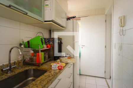 Apartamento à venda com 147m², 3 quartos e 2 vagas Apartamento à venda com 147m², 3 quartos e 2 vagasCozinha