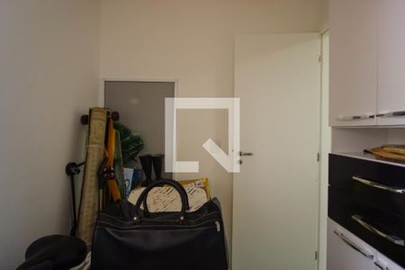 Apartamento à venda com 147m², 3 quartos e 2 vagas Apartamento à venda com 147m², 3 quartos e 2 vagasQuarto 2