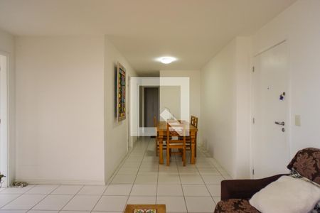 Apartamento à venda com 147m², 3 quartos e 2 vagas Apartamento à venda com 147m², 3 quartos e 2 vagasSala