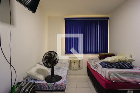 Apartamento à venda com 147m², 3 quartos e 2 vagas Apartamento à venda com 147m², 3 quartos e 2 vagasQuarto 1