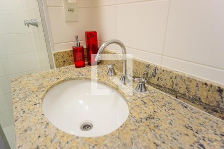 Apartamento à venda com 147m², 3 quartos e 2 vagas Apartamento à venda com 147m², 3 quartos e 2 vagasBanheiro da Suíte