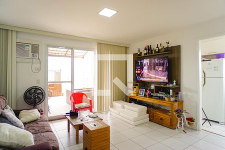 Apartamento à venda com 147m², 3 quartos e 2 vagas Apartamento à venda com 147m², 3 quartos e 2 vagasSala